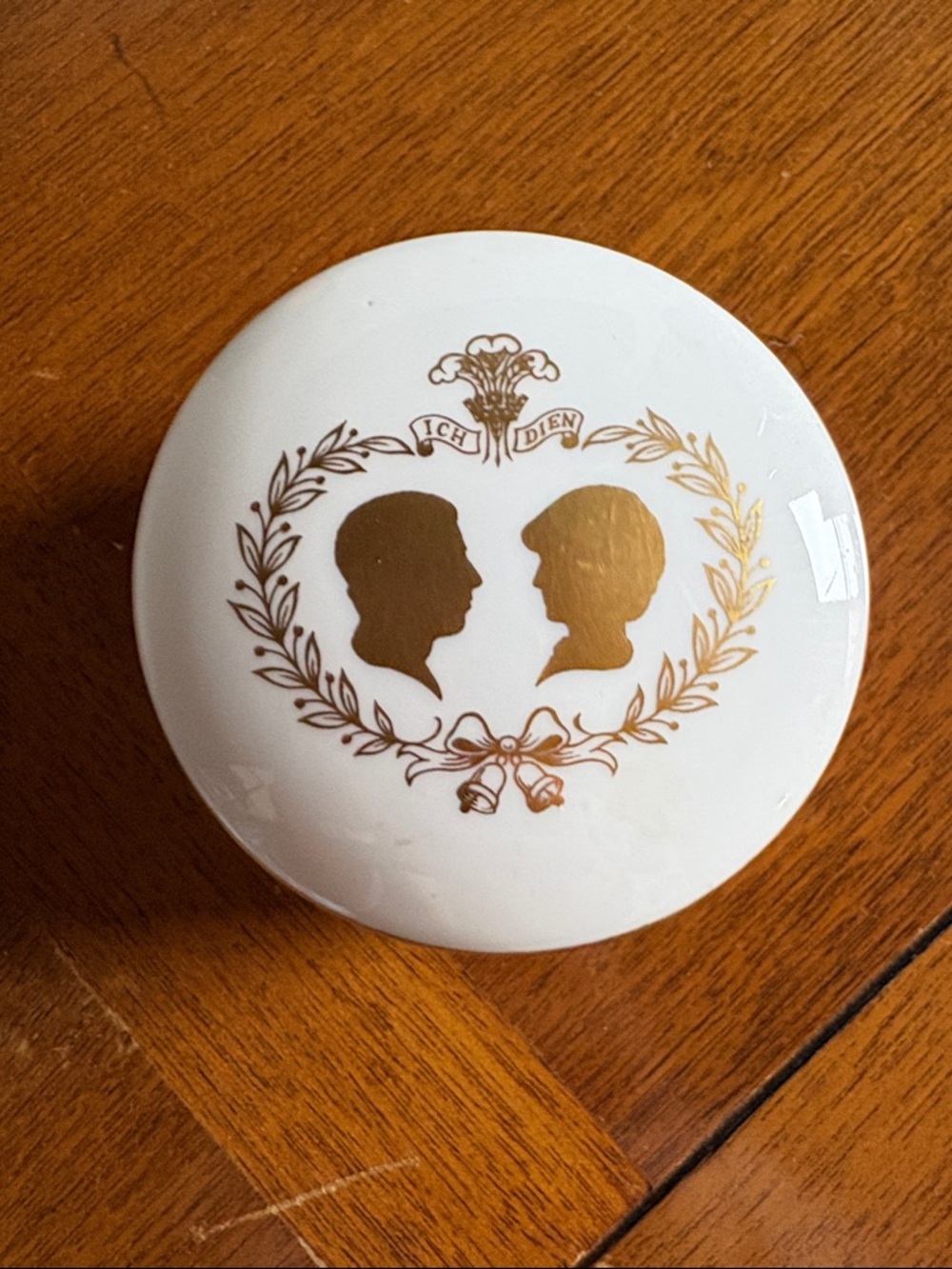 Vintage 1981 Charles & Diana Royal Wedding Trinket Box –Gold Detail Collectible